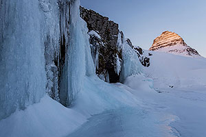 Kirkjufellsfoss. Península de Snæfellsnes